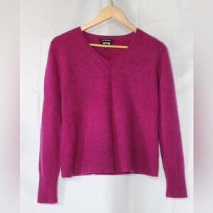 Apt.9 V-Neck Sweater cashmere magenta winter layering quite luxury natural